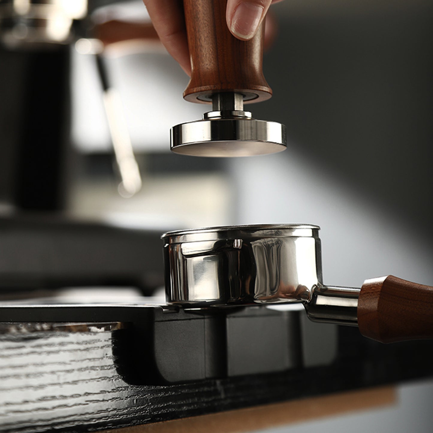 Wood Handle Coffee Tamper Espresso Tamper With Spring (51mm 53mm 58mm)